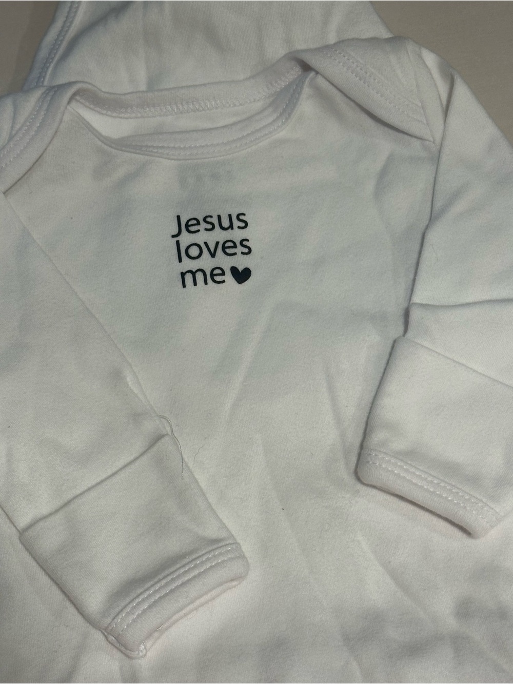 Kids White Long-Sleeve Bodysuit nightgown  - "Jesus Loves Me" Graphic